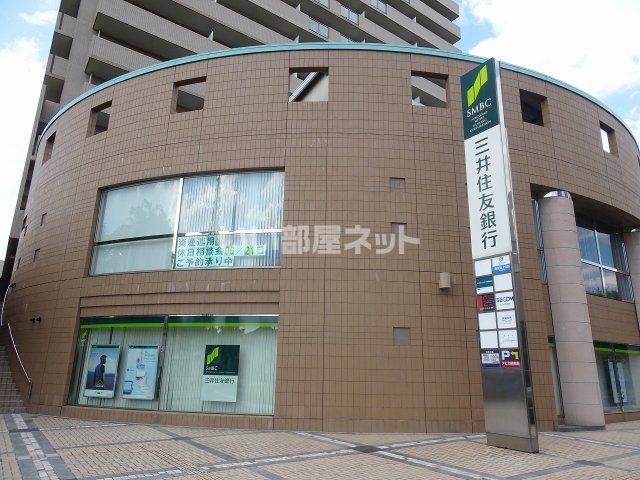 【西脇市郷瀬町のアパートの銀行】