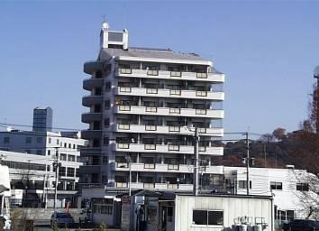 ヒルサイドテラス横田の建物外観