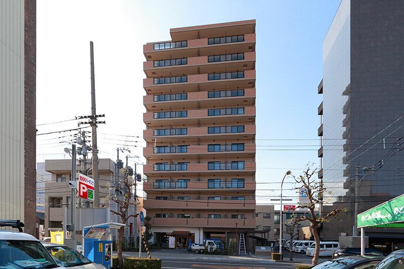 【高松市塩屋町のマンションの建物外観】