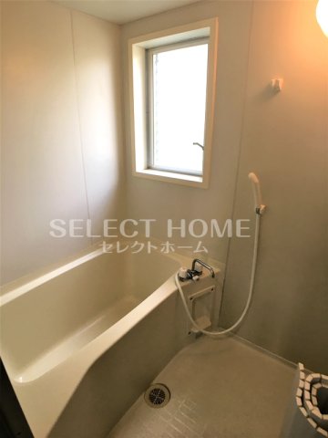 バス・シャワールーム　お風呂で日々の疲れを落としましょう