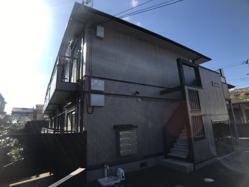 【ジュネス離宮の建物外観】