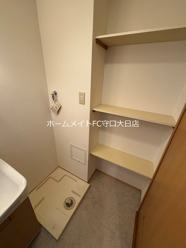 その他　洗濯機置き場