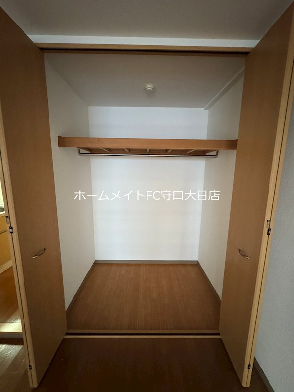 収納　クローゼット