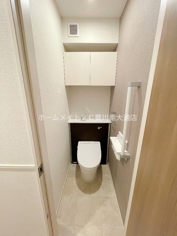 トイレ　同型完成モデル