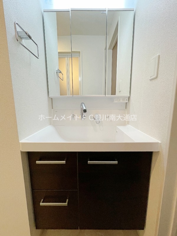 洗面設備　同型完成モデル