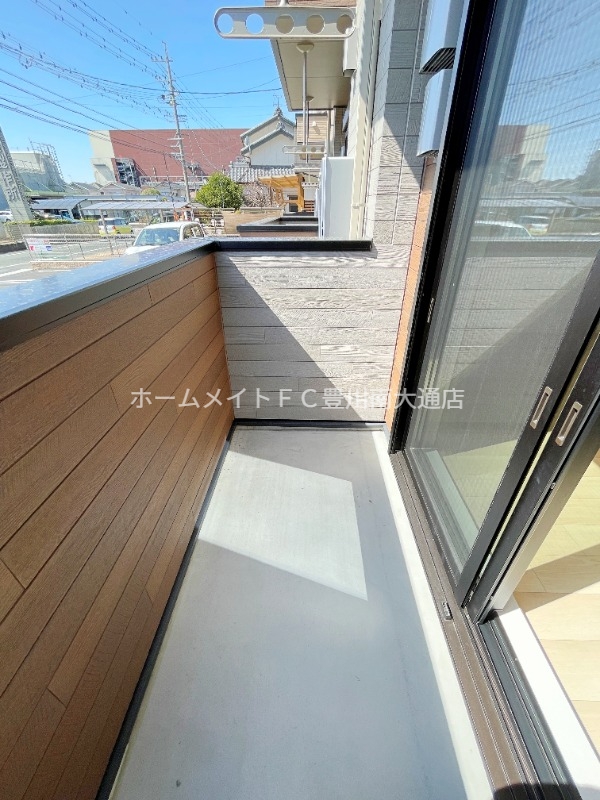 バルコニー　同型完成モデル