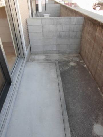 バルコニー　庭