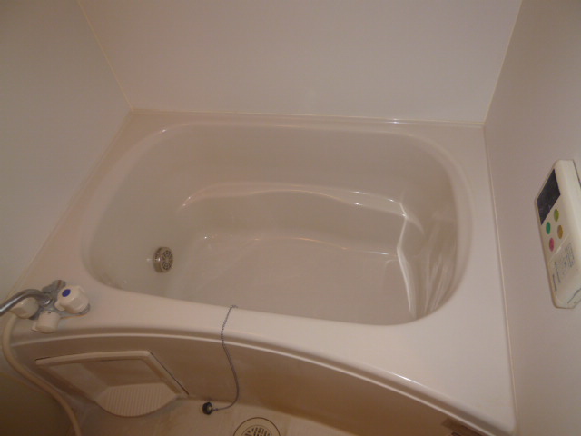 バス・シャワールーム　追い焚きバス