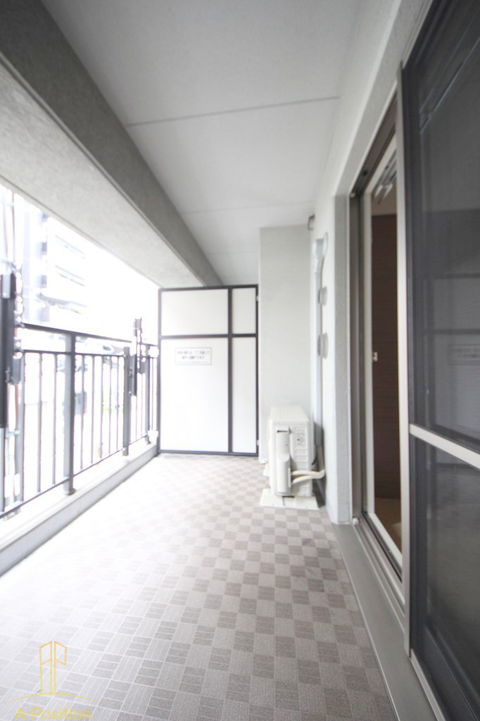 バルコニー　レジディア心斎橋ウエスト