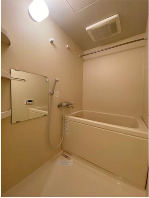 バス・シャワールーム　バスルーム