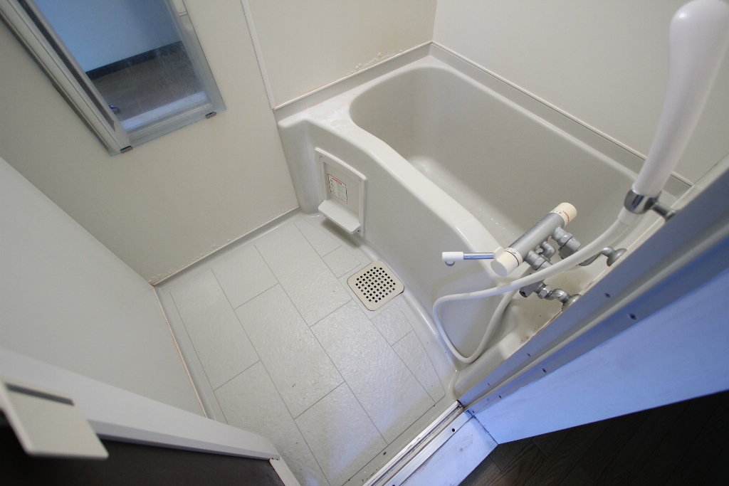 バス・シャワールーム　同タイプ内観です