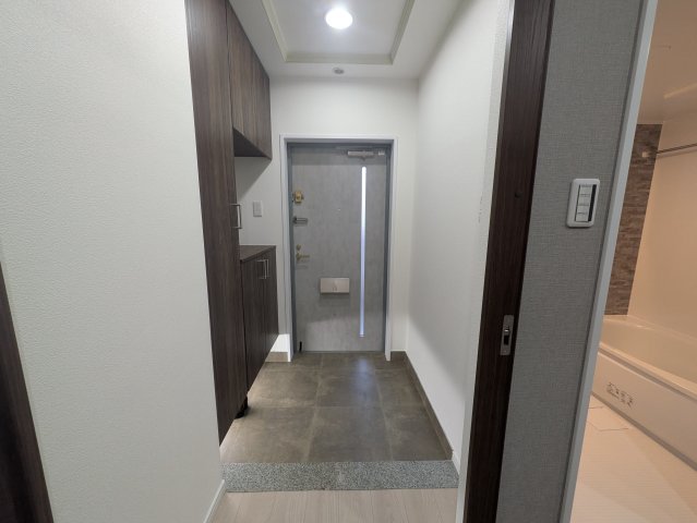 玄関　サンパーク鶴舞公園南
