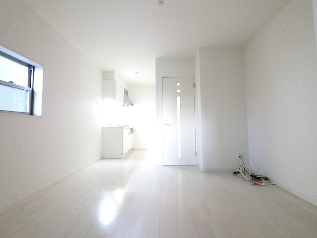 居室・リビング　※室内は現況を優先します