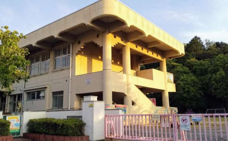 幼稚園・保育園　王子幼稚園（幼稚園・保育園）まで551m