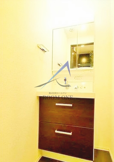 洗面設備　洗面台です。