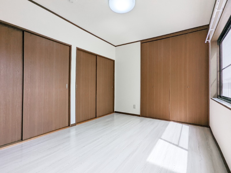 居室・リビング　図面と現状に相違がある場合には現状を優先