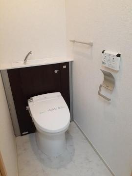 トイレ　トイレ