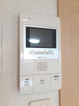 その他設備　カメラ付インターホン