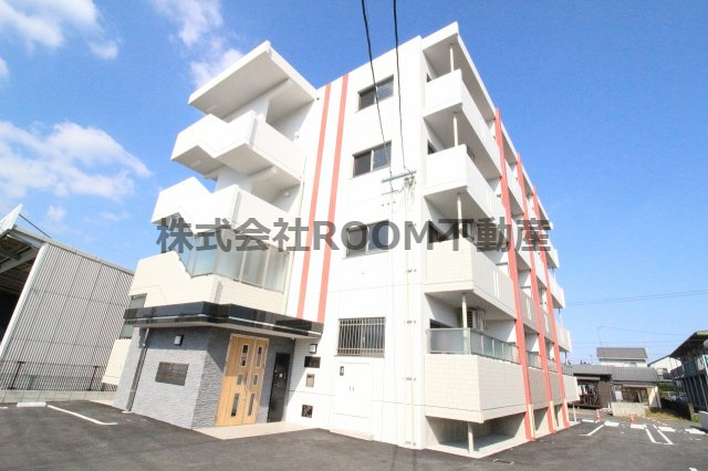 建物外観　外観は落ち着いています