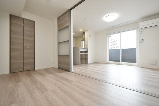 居室・リビング　洋室(1)