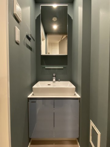 洗面設備　Log横浜鶴見＊別部屋参考