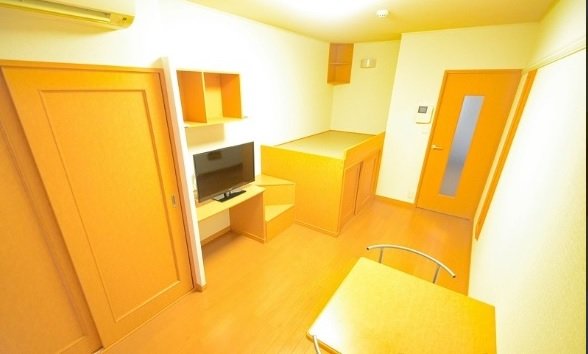 居室・リビング　ゆったり過ごせる居間です