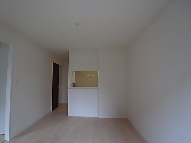 居室・リビング　写真は類似物件です