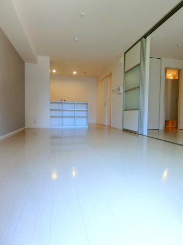 居室・リビング　広々リビング13.3帖