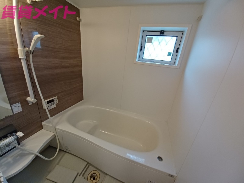 バス・シャワールーム　同物件別室画像