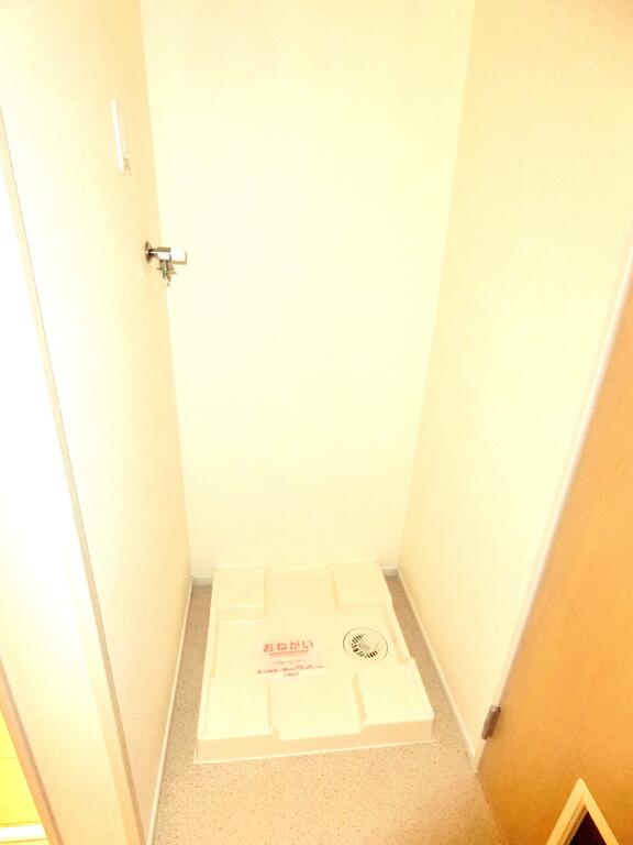 その他　同型物件の写真、配色に違いあり