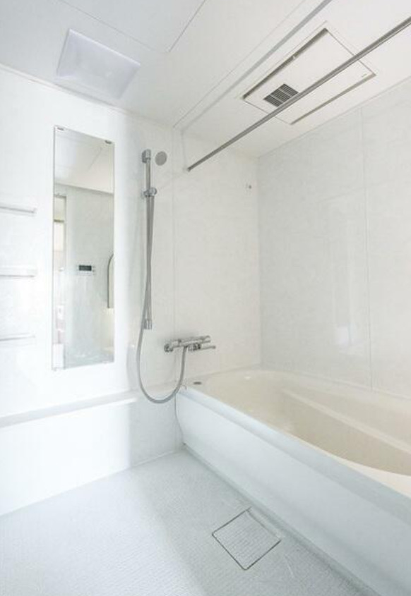 バス・シャワールーム　同じ仕様