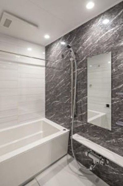 バス・シャワールーム　落ち着いた空間のお風呂です