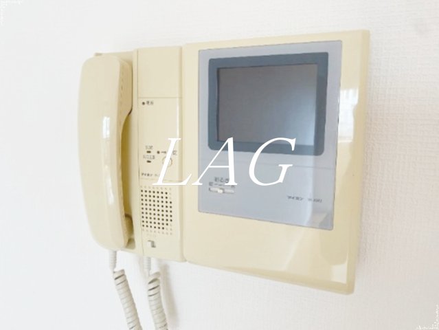 セキュリティ　モニターつきインターホンです。