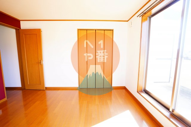 その他部屋・スペース　洋室6帖です