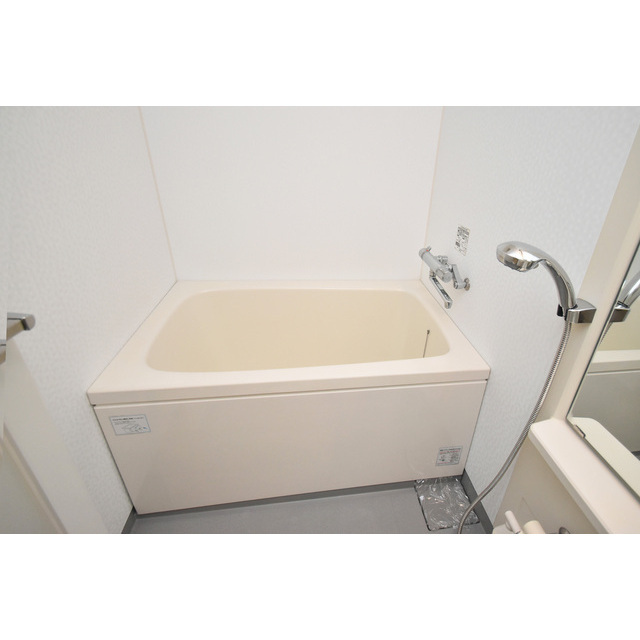 バス・シャワールーム　日々の疲れを癒すお風呂付です