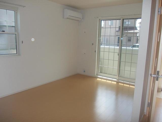 居室・リビング　ゆったり過ごせる居間です