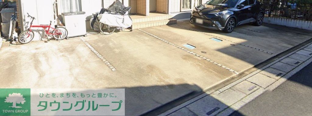 駐車場　駐車場