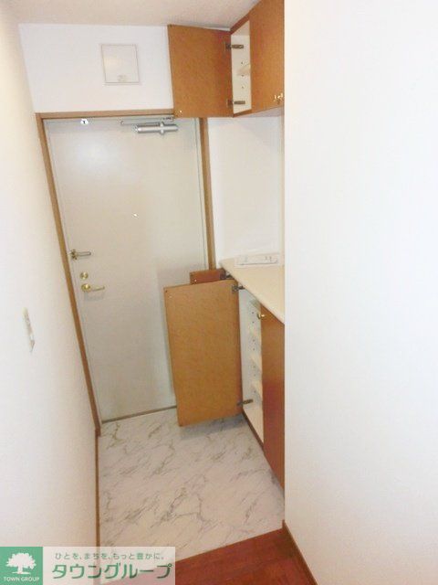 玄関　シューズＢＯＸ完備