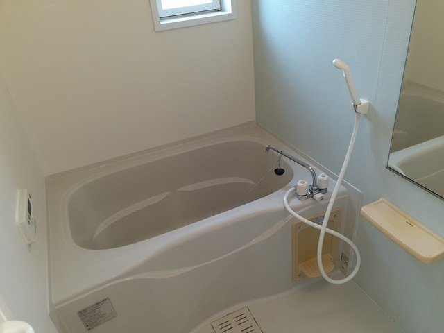バス・シャワールーム　日々の暮らしに欠かせないお風呂です