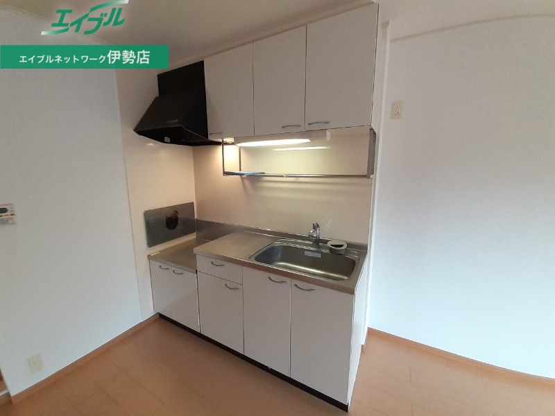 キッチン　同型タイプのものです
