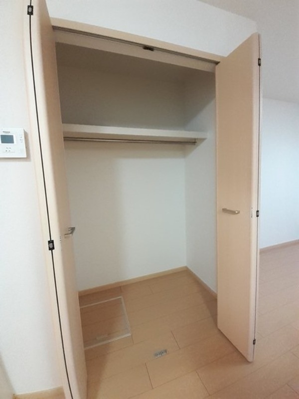 収納　図面と現状に相違がある場合には現状を優先