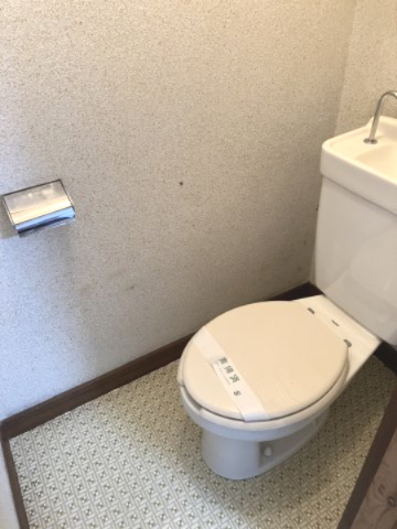 トイレ　退去前につき、前回募集時のお写真です。
