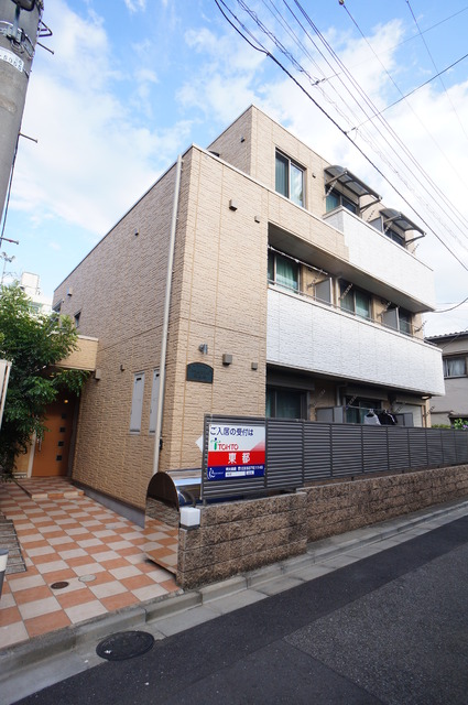 建物外観　桜上水駅徒歩４分☆オートロック付☆女性も安心のお部屋！