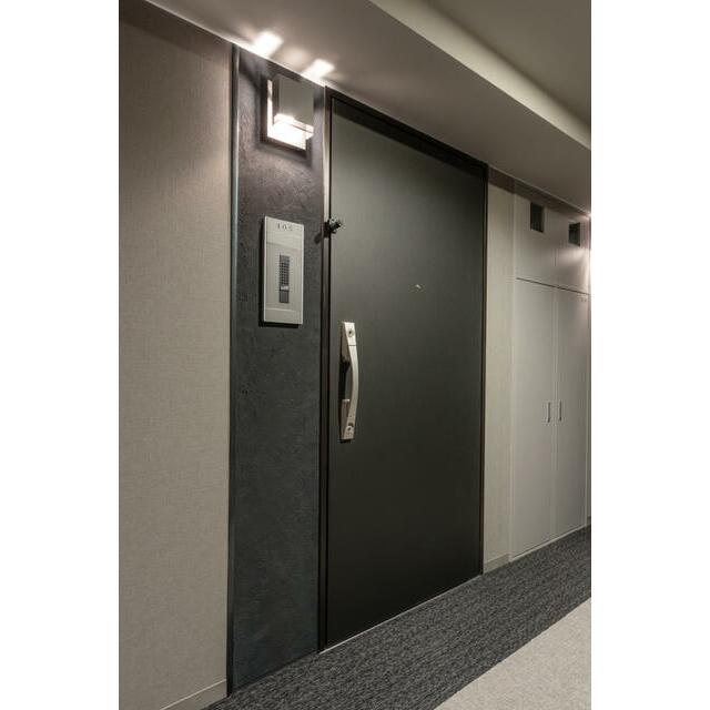 玄関　※写真は同タイプ住戸です。