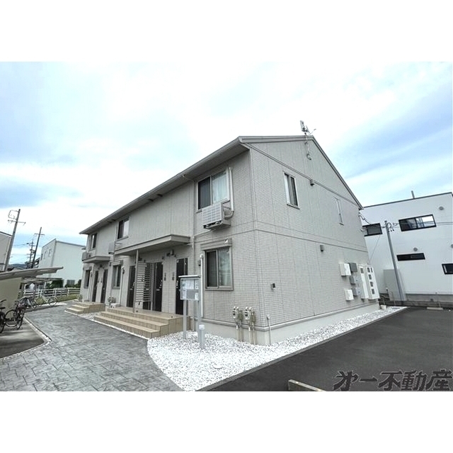 エントランス　建物外観