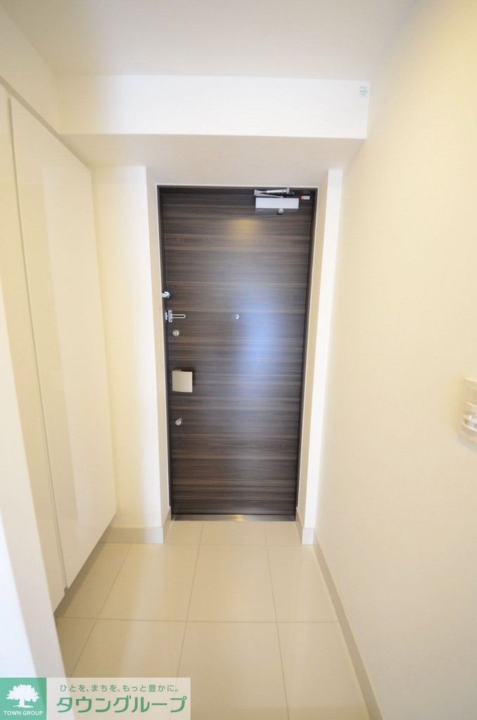 玄関　※別部屋参考写真※
