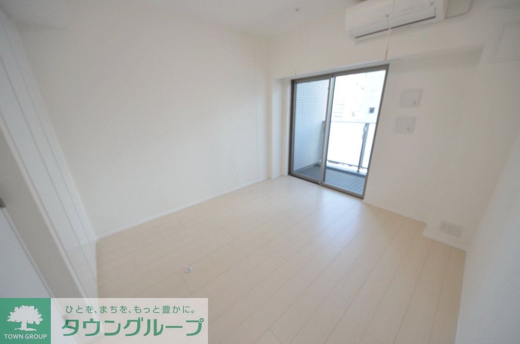 居室・リビング　※別部屋参考写真※