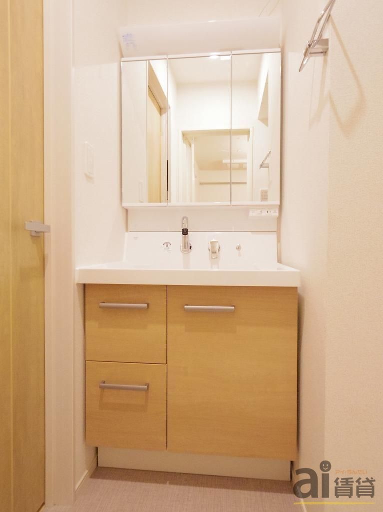 洗面設備　※同仕様写真です