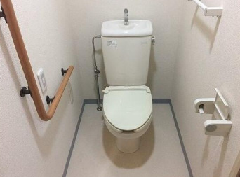 トイレ　ゆったりとした空間のトイレです