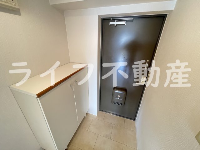 玄関　落ち着いた玄関です